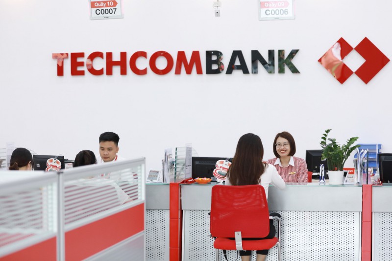 Tiến sĩ Lê Xuân Nghĩa: Techcombank là ngân hàng hàng đầu, đủ khả năng dẫn dắt những “cuộc chơi” lớn - Ảnh 3.