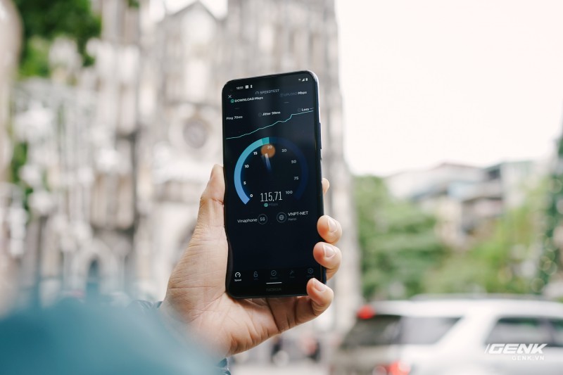 VinaPhone phát sóng 5G tại phố đi bộ Hoàn Kiếm: Tốc độ tối đa đạt 1.3Gbps, tải PUBG Mobile chỉ mất 30 giây - Ảnh 6.