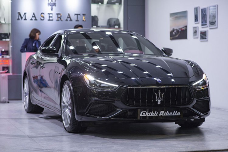 Chiem nguong Maserati Ghibli Ribelle doc nhat tai Viet Nam-Hinh-7