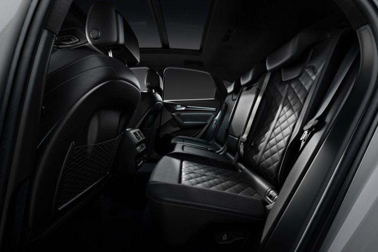 Audi SQ5 Sportback 2021, SUV lai coupe manh 336 ma luc-Hinh-3