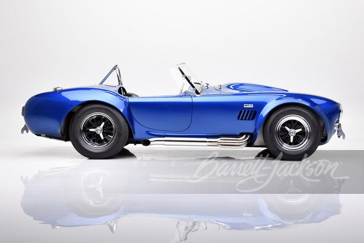 Chiec Shelby Cobra dat nhat the gioi se co gia hon 300 ty dong?-Hinh-6