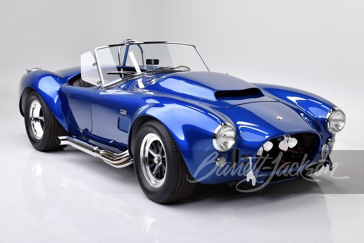 Chiec Shelby Cobra dat nhat the gioi se co gia hon 300 ty dong?