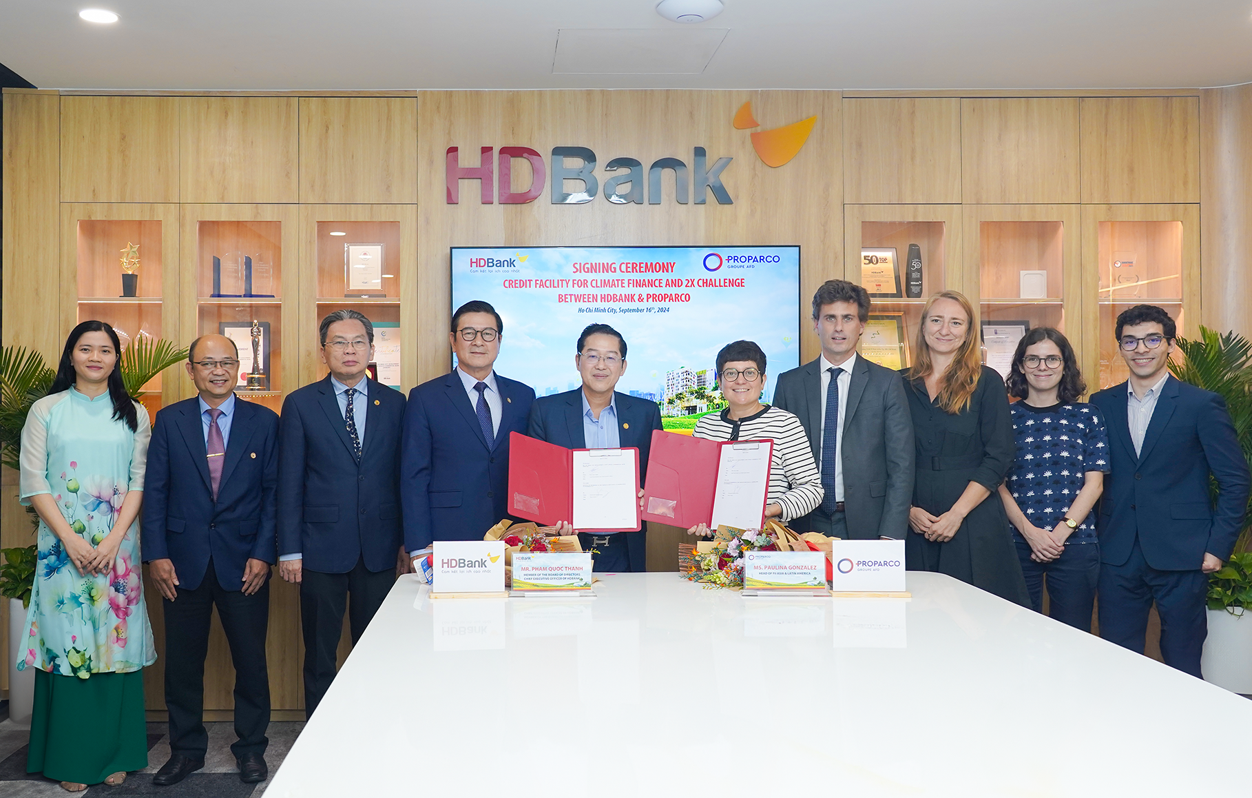 tang-han-muc-tin-dung-len-100-trieu-usd-hdbank-va-proparco-thuc-day-du-an-tai-chinh-khi-hau-ho-tro-doanh-nghiep-do-phu-nu-lam-chu-1726735245.png