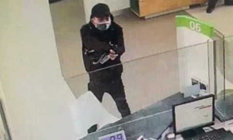 Vụ nổ súng cướp ngân hàng tại Hải Phòng: Khởi tố tên cướp và bạn gái