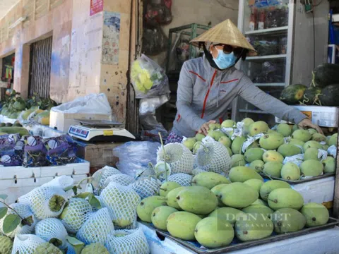 TP.HCM: Hơn 100 chợ đóng cửa, tiểu thương tìm cách tồn tại qua mùa dịch