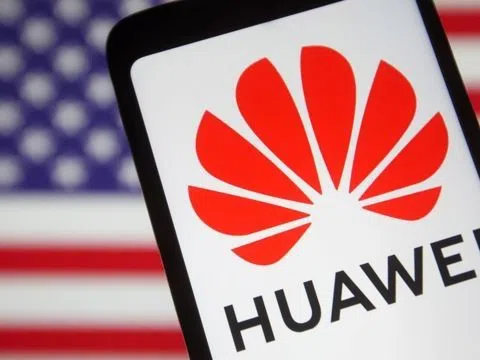 'Ngấm đòn' trừng phạt của Mỹ, doanh thu từ điện thoại của Huawei giảm ít nhất 30-40 tỷ USD năm 2021