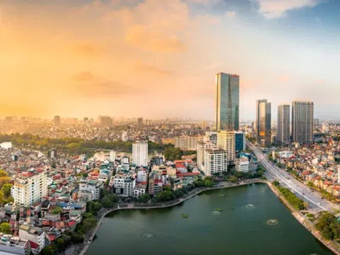 TS. Nguyễn Quốc Việt: Việt Nam tiến gần đến đích GDP trên 7% năm 2022