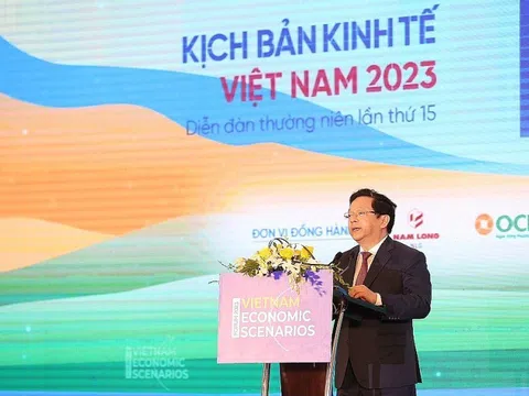 Để kinh tế Việt Nam năm 2023 vượt 'gió ngược', tận dụng tốt những 'cơn gió xuôi'