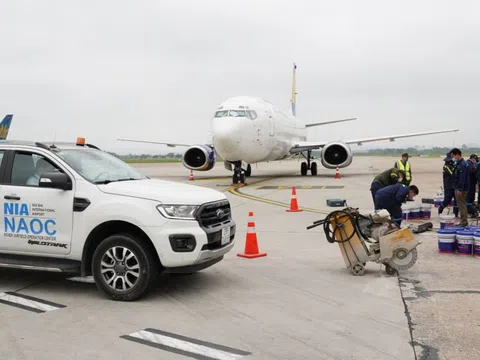 Sửa đường băng Tân Sơn Nhất, Nội Bài ảnh hưởng gì tới hoạt động bay?