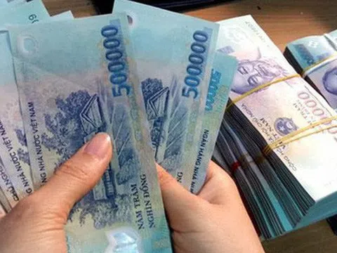 Lãi suất tín dụng đen tới 1.400%, cho vay ngang hàng 700%