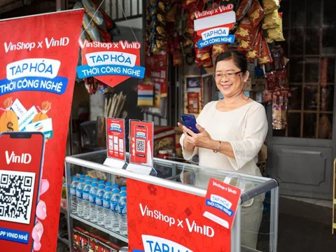 VinShop bắt tay Techcombank ra mắt dịch vụ hỗ trợ vốn cho chủ tạp hóa