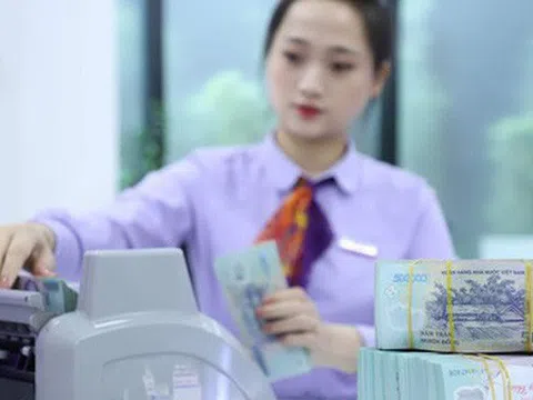 Tỷ giá đồng loạt giảm, lãi suất liên ngân hàng đi ngang