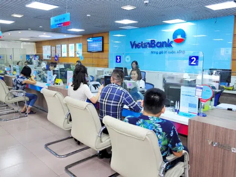 VietinBank chính thức ký thoả thuận độc quyền phân phối bảo hiểm với Manulife