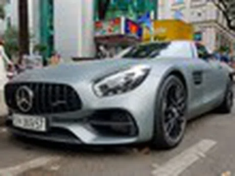 Chi tiết Mercedes-AMG GT Roadster hơn 11 tỷ, độc nhất Việt Nam