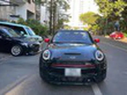 Cường Đô la chở con gái trên MINI John Cooper mui trần 2,5 tỷ