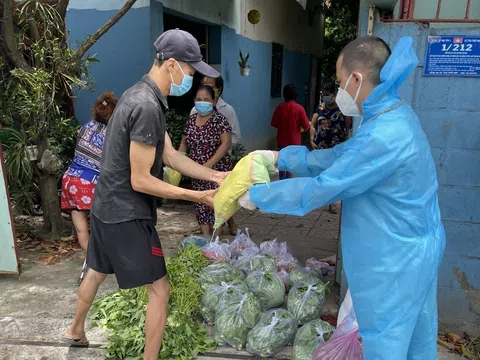 Tấm lòng thiện nguyện của một tu sĩ trong đại dịch